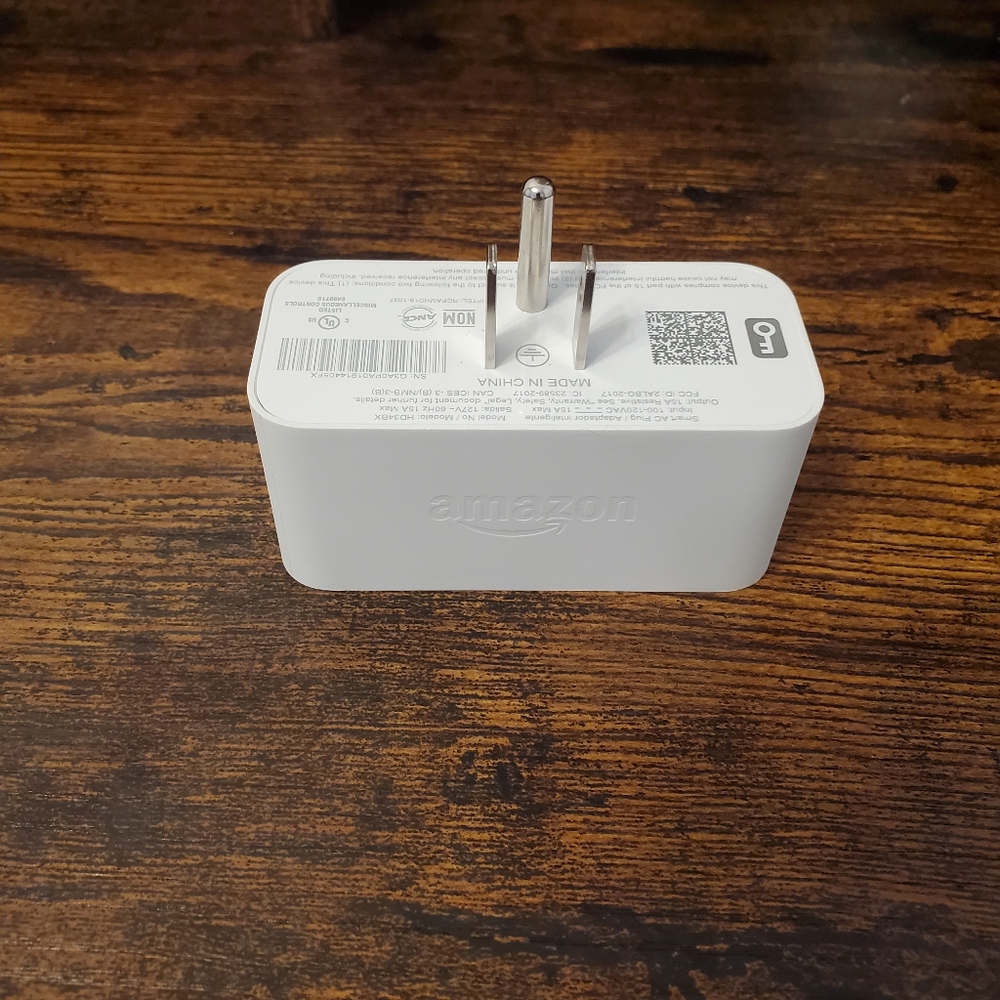 Amazon Smart Plug - Picture 2 of 5